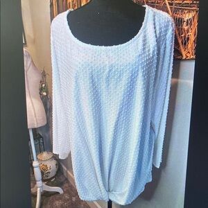 Elegant White Textured Women's Top